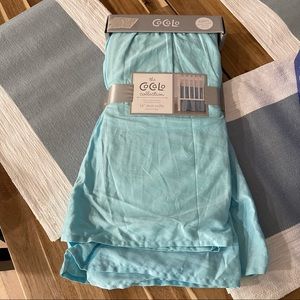 CoCaLo blue crib  18 inch dust ruffle